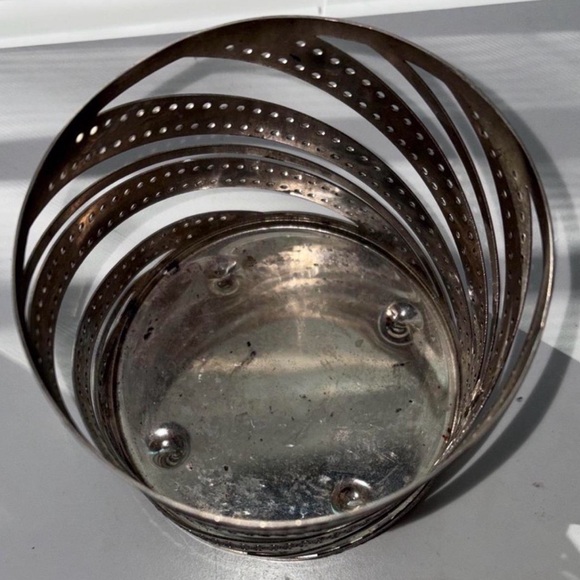 Bath & Body Works Metallic Spiral Candle Holder - Picture 4 of 4